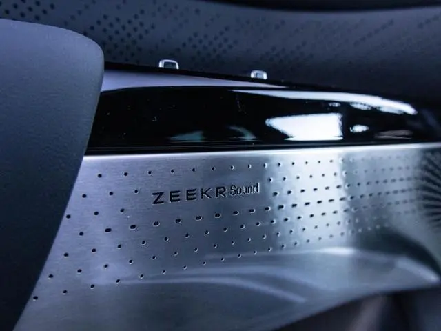 Zeekr 7X