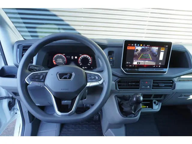 MAN TGE 140pk Facelift L4H3/L3H2 Apple Carplay Camera Cruise control Digitaal Dashboard LED