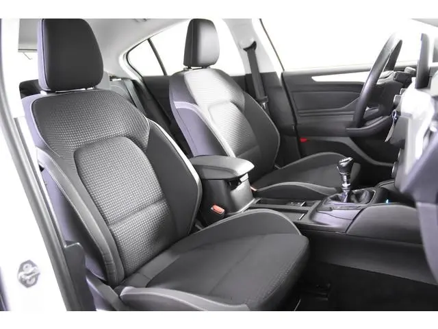 Ford Focus Edition *Navigatie*Airco*PDC*