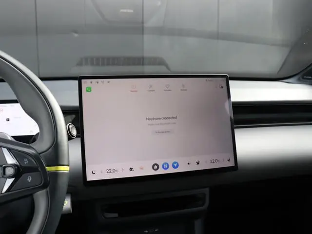 Lynk & Co 02