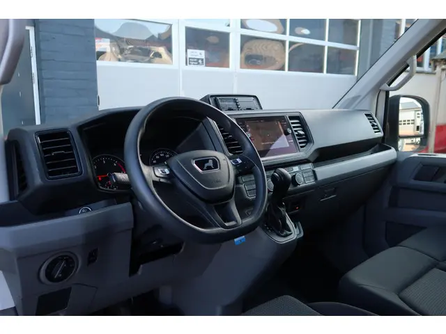 MAN TGE 50 2.0 Lang DL BAKWAGEN/ LAADKLEP/ AUT/ CAMERA/ CRUISE/ CLIMA