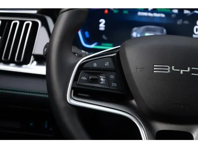 BYD SEAL U