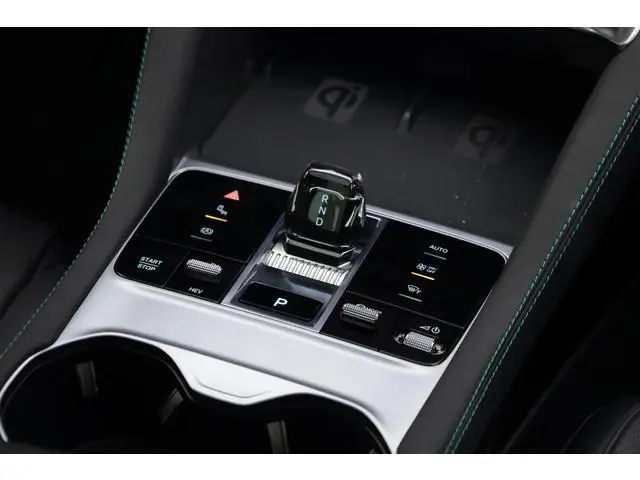 BYD SEAL U