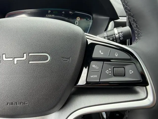 BYD SEAL U