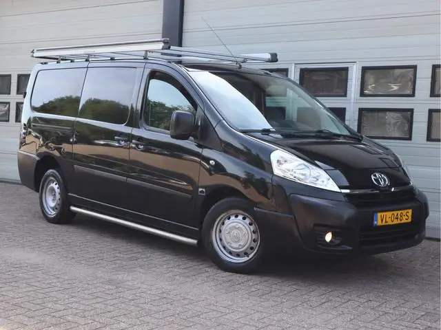 Toyota PROACE 2.0D 128pk L2 Lang - Airco - Trekhaak - Imperiaal