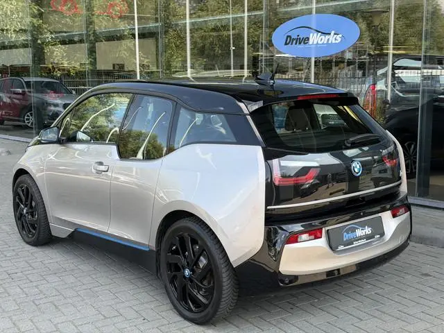 BMW i3 Executive 120Ah 42 kWh | Adaptive CC | LED | Navi | Weinig km | SOH 92% | Accu garantie tot 0...