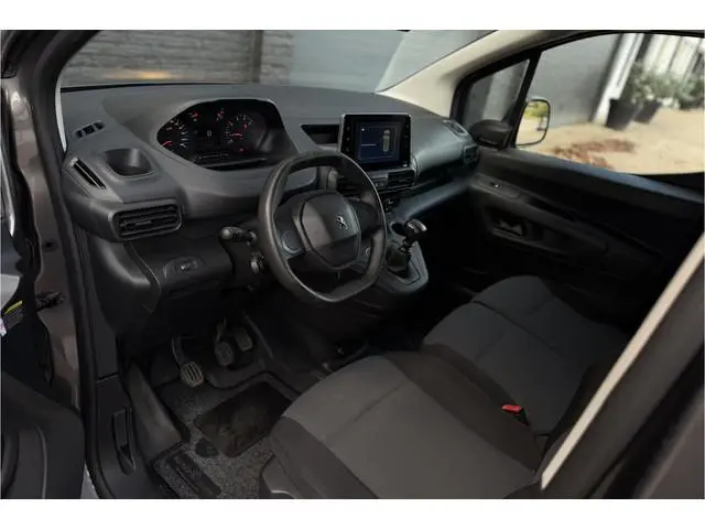 Peugeot Partner 1.5 BlueHDI Premium Long L2 130PK | BPM Vrij | PDC V+A | Cruise Control