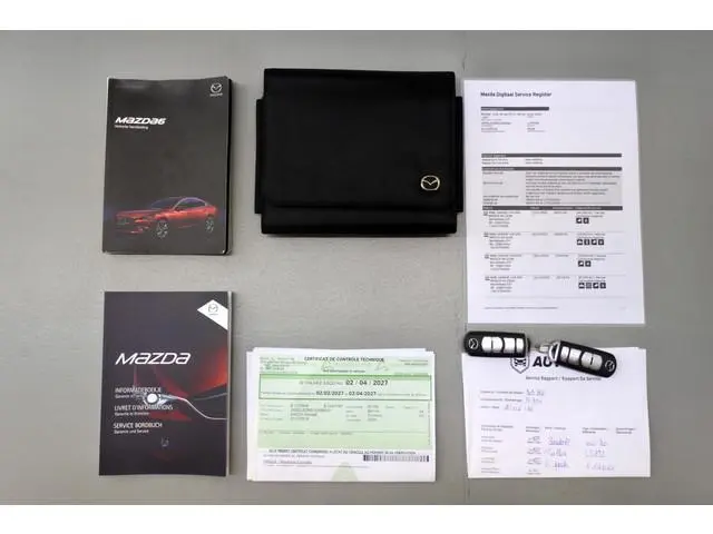 Mazda 6