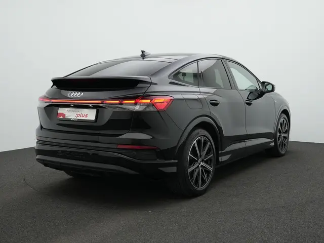 Audi Q4 Sportback e-tron