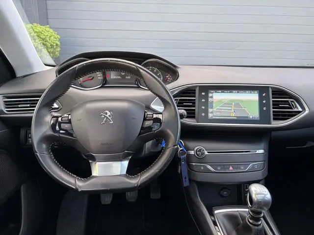 Peugeot 308 1.2 PureTech Style ✓1e Eigenaar✓Pano✓Camera✓Navi✓D-riem vv in 2022✓Recent beurt gehad✓13...