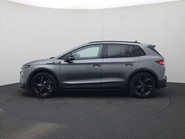 Škoda Elroq RS 340PK 4x4 Elektrische aandrijving |  20" inch velgen Draconis | €3000,- euro inruilpr...