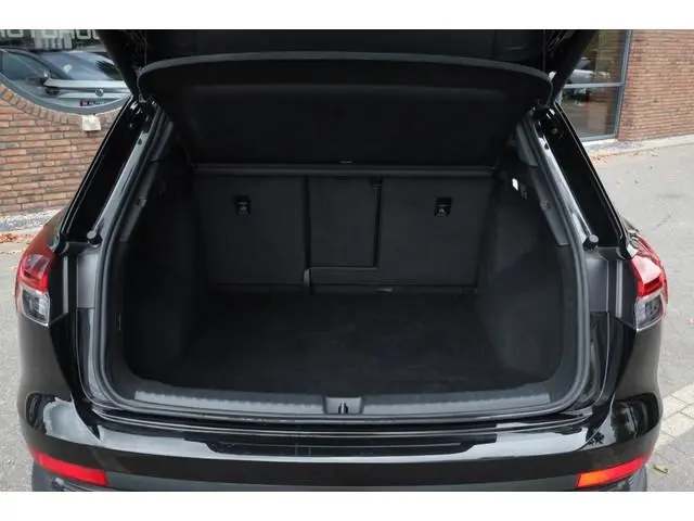 Audi Q4 e-tron 45 quattro Adv. Ed. trekhaak 210KW 83kwh