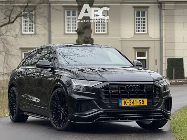 Audi SQ8