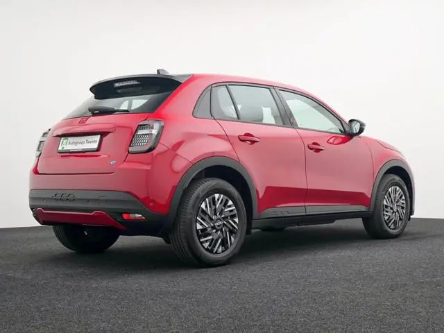 Fiat 600e RED 54 kWh | Private lease €489 p.m.