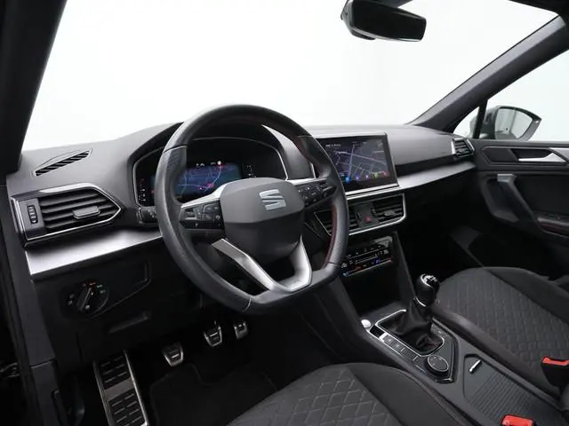 SEAT Tarraco 1.5 TSI 150 pk DSG FR Business Intense | Panoramadak | Trekhaak | Geheugenstoel | 360 C...