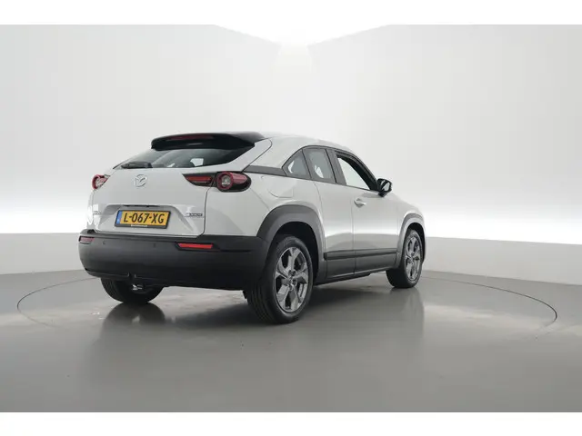 Mazda MX-30 e-SkyActiv 145 36 kWh | Navi | Adapt. Cruise | Camera | PDC | Apple CarPlay | Dodehoekde...
