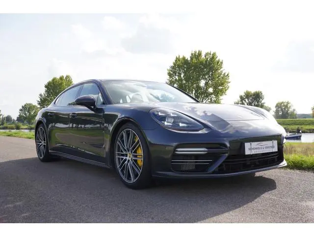 Porsche Panamera 4.0 Turbo S E-Hybrid Executive / Pano / Keramisch / Verlengd ! / Achteras best / Al...