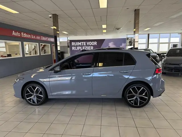 Volkswagen Golf 1.5 eTSI DSG 151PK *HEAD-UP*PANO*50 EDI*NAVI*APP*