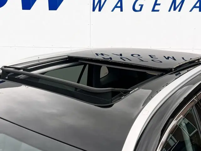 Geely E5
