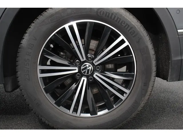 Volkswagen Tiguan 1.5 TSI DSG Active Navigatie Climate Control Adaptive Cruise Camera Control Led Da...