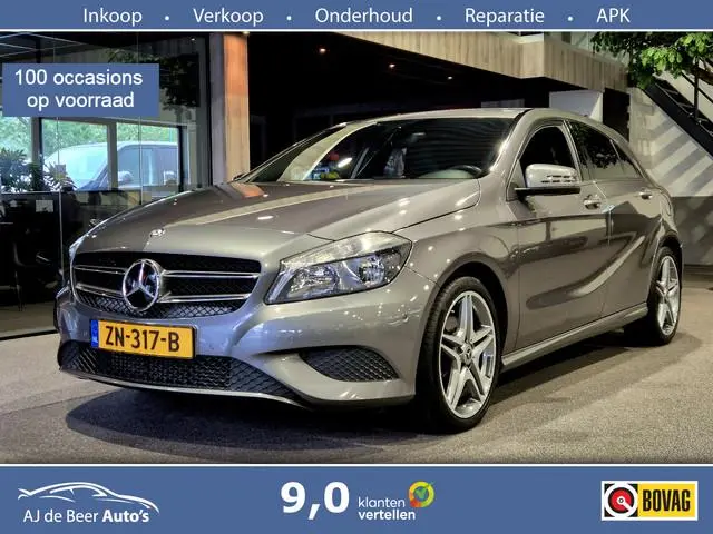 Mercedes-Benz A-klasse 180 Ambition Automaat | Trekhaak | Airco | Cruise | Stoelverw. | Navi-Carplay...