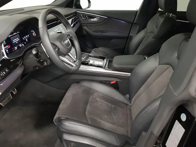 Audi RSQ8 4.0 TFSI RS Q8 Quattro 600pk! | Panorama dak | Navigatie | Electrische achterklep | Led |...