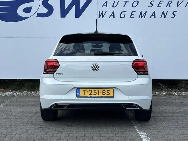Volkswagen Polo 1.0 TSI Highline Business R | LED | Virtual Cockpit | ACC | Clima | Carplay | R-Line