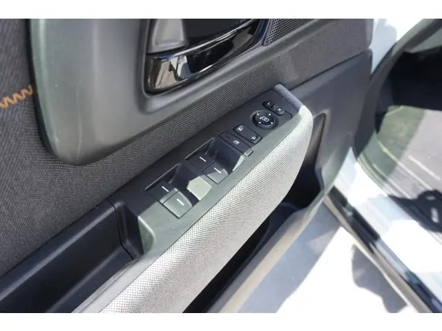 Honda E