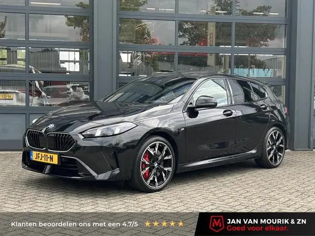 BMW 1-serie 123 xDrive | Panoramadak | Harman Kardon | Head Up | Camera