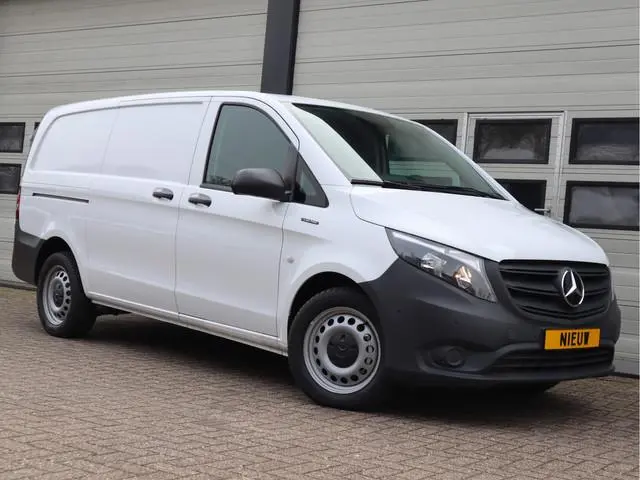 Mercedes-Benz eVito 66 kWh 261 km WLTP actieradius - L2 Lang - Apple Carplay - Betimmerd