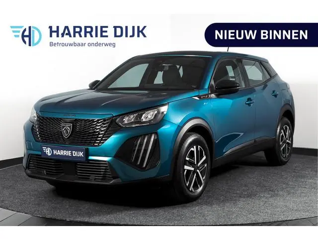 Peugeot 2008 1.2 Hybrid 136 Style | Cruise | PDC | Carplay/Android | ECC |