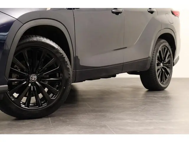 Toyota highlander