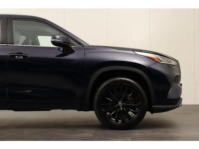 Toyota highlander