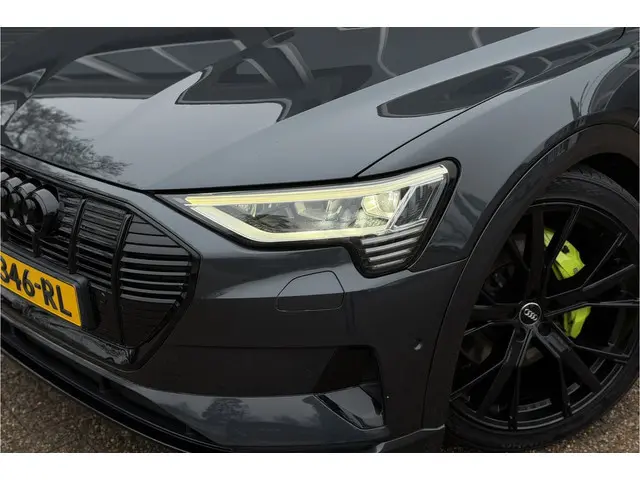 Audi e-tron 50 quattro | Incl. BTW | Panodak | Leder | Memory | Trekhaak | Camera