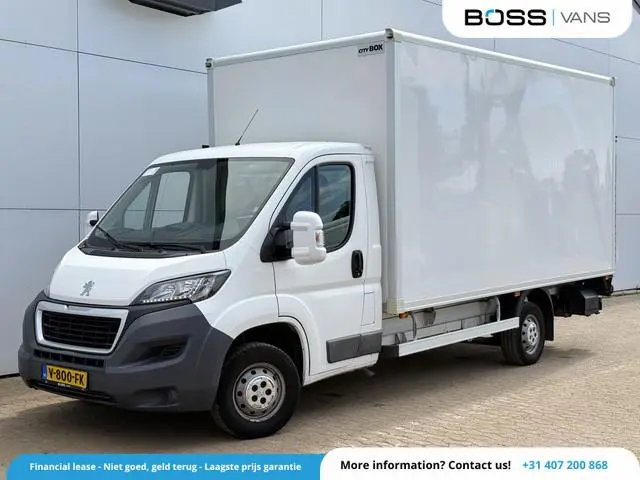 Peugeot Boxer 2.0 130PK Bakwagen Laadklep Nieuwe Distributieriem Navigatie Camera Airco Zijdeur Meub...
