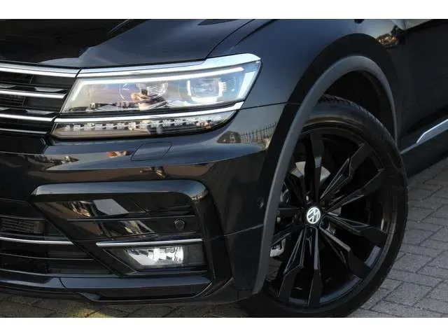 Volkswagen Tiguan Allspace 1.5 TSI Highline R-Line 7p. Pano | ACC | EL.Trekhaak