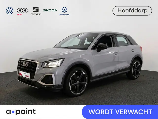 Audi Q2 35 TFSI Business Edition 150pk | Navigatie | 19 inch Lichtmetalen velgen | Parkeersensoren |...