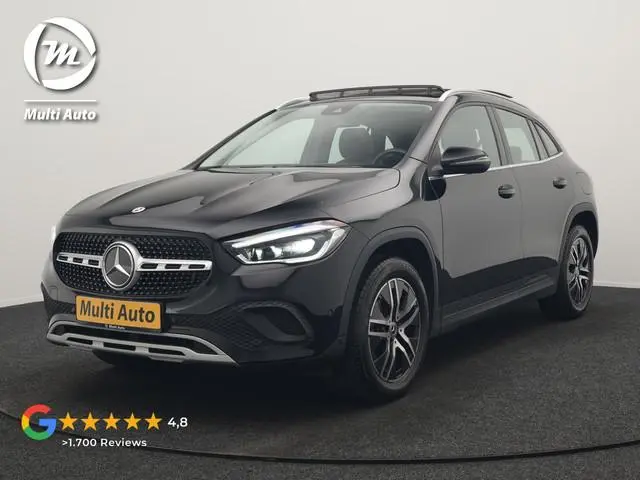 Mercedes-Benz GLA-klasse 250 e Style PHEV 218pk Dealer O.H. | Trekhaak Af Fabriek | Panodak | Ledere...