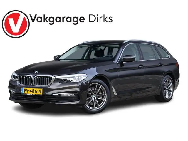BMW 5-serie Touring 530i 252PK Executive ✅ Trekhaak ✅ LED ✅ 18 inch