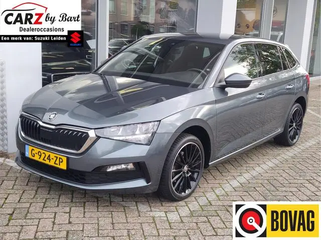 ŠKODA Scala 1.0 TSI SPORT BUSINESS Cruise | Camera | Draadloze lader | Android/Carplay