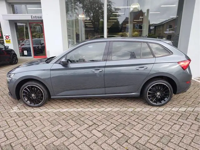 ŠKODA Scala 1.0 TSI SPORT BUSINESS Cruise | Camera | Draadloze lader | Android/Carplay