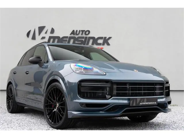 Porsche Cayenne 3.0 / Luchtvering/ Panoramadak/ 22 Inch/ Memory