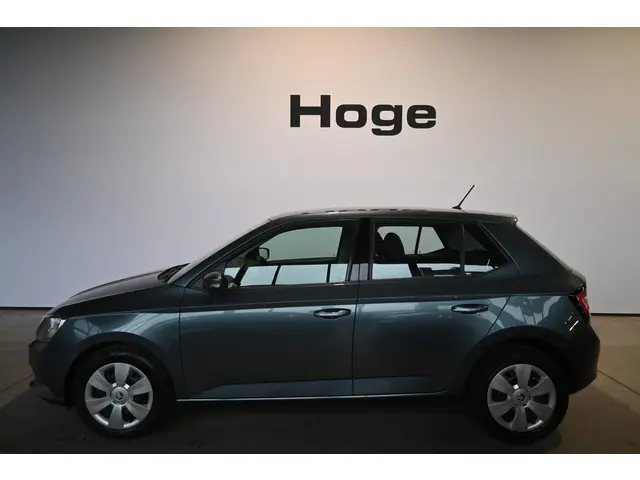 ŠKODA Fabia 1.2 TSI Active Automaat Airco Elektrisch pakket All in Prijs Inruil Mogelijk!
