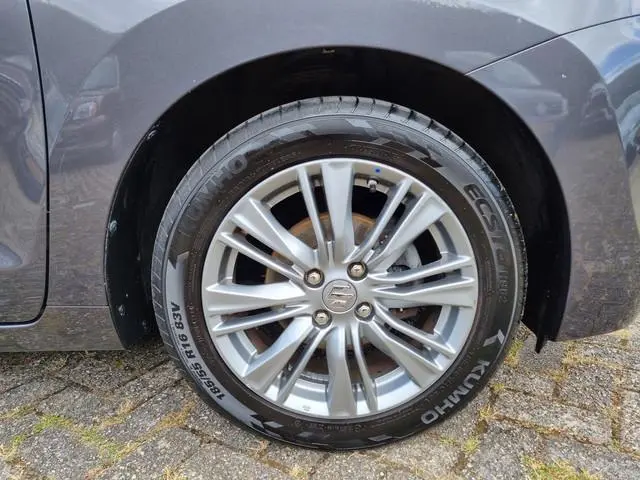 Suzuki Baleno