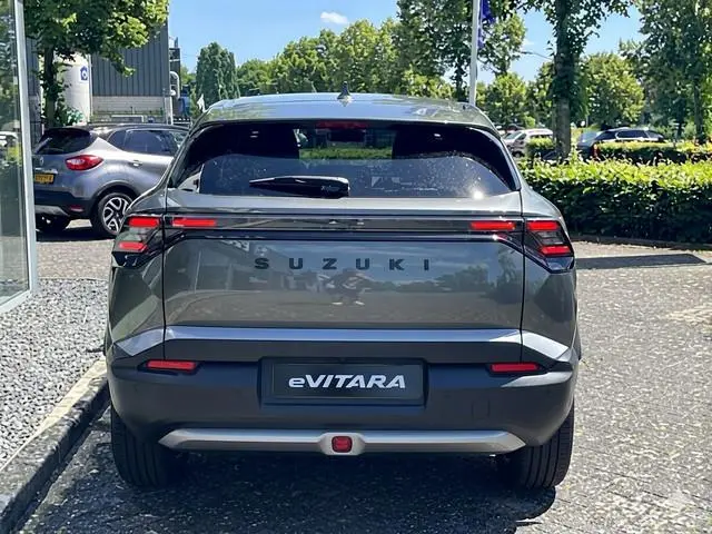 Suzuki e Vitara