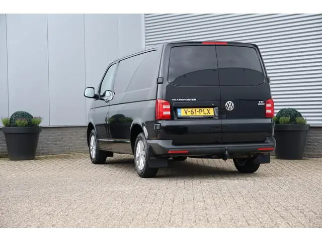 Volkswagen Transporter 2.0 TSI L1H1 Comfortline Benzine Airco|Trekhaak|1e eign| BPM + BTW Vrij