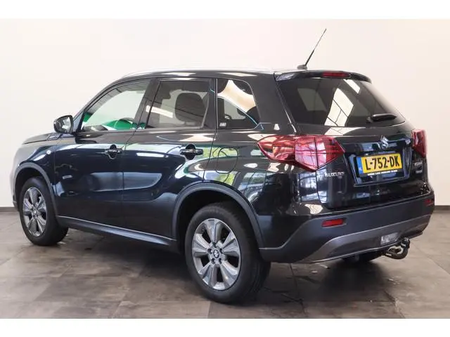 Suzuki Vitara 1.4 Boosterjet Style Smart Hybrid Navigatie Full-led Trekhaak 24 Maanden garantie* (Vr...