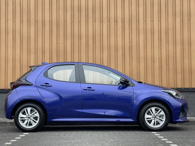 Mazda 2 Hybrid