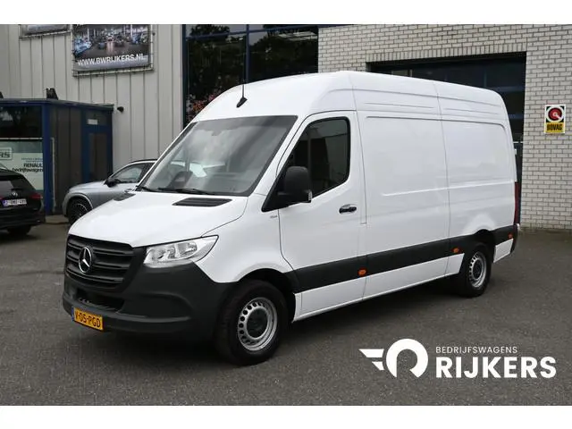 Mercedes-Benz Sprinter 317 CDI L2H2 Pro Navigatie met camera
