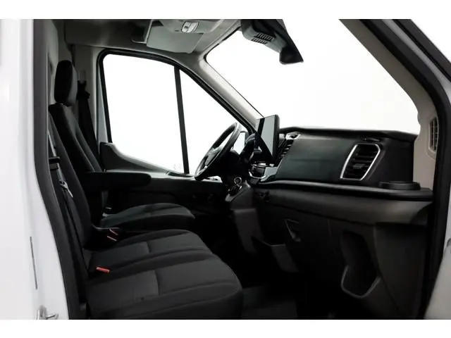 Ford E-Transit 350 L2H3 68 kWh Trend 100% Elektrisch Snellader/Airco/Navi SOH 99% 12-2024